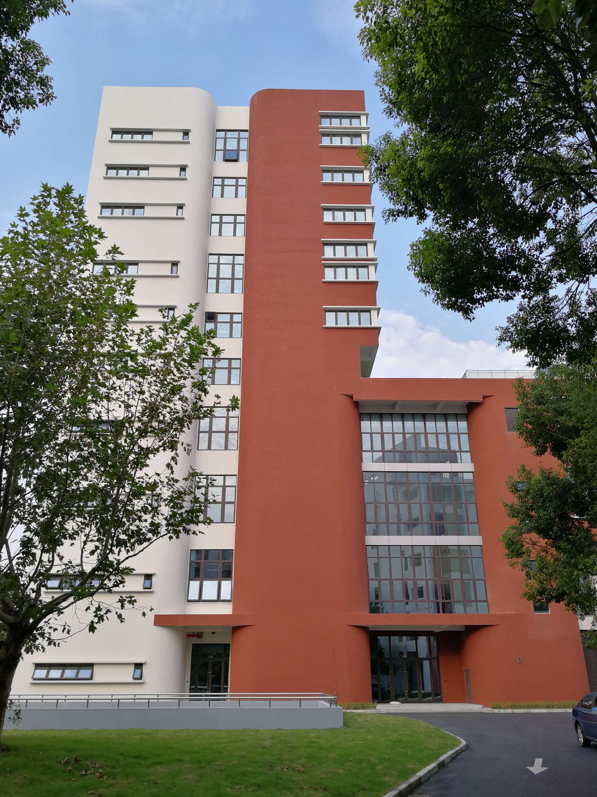 华南理工广州汽车学院_江苏理工学院怎么样_华南理工广州学院中兴通讯3g学院