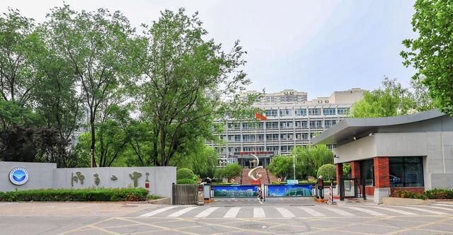 临沂私立初中排名_临沂初中学校排名_临沂化妆学校排名