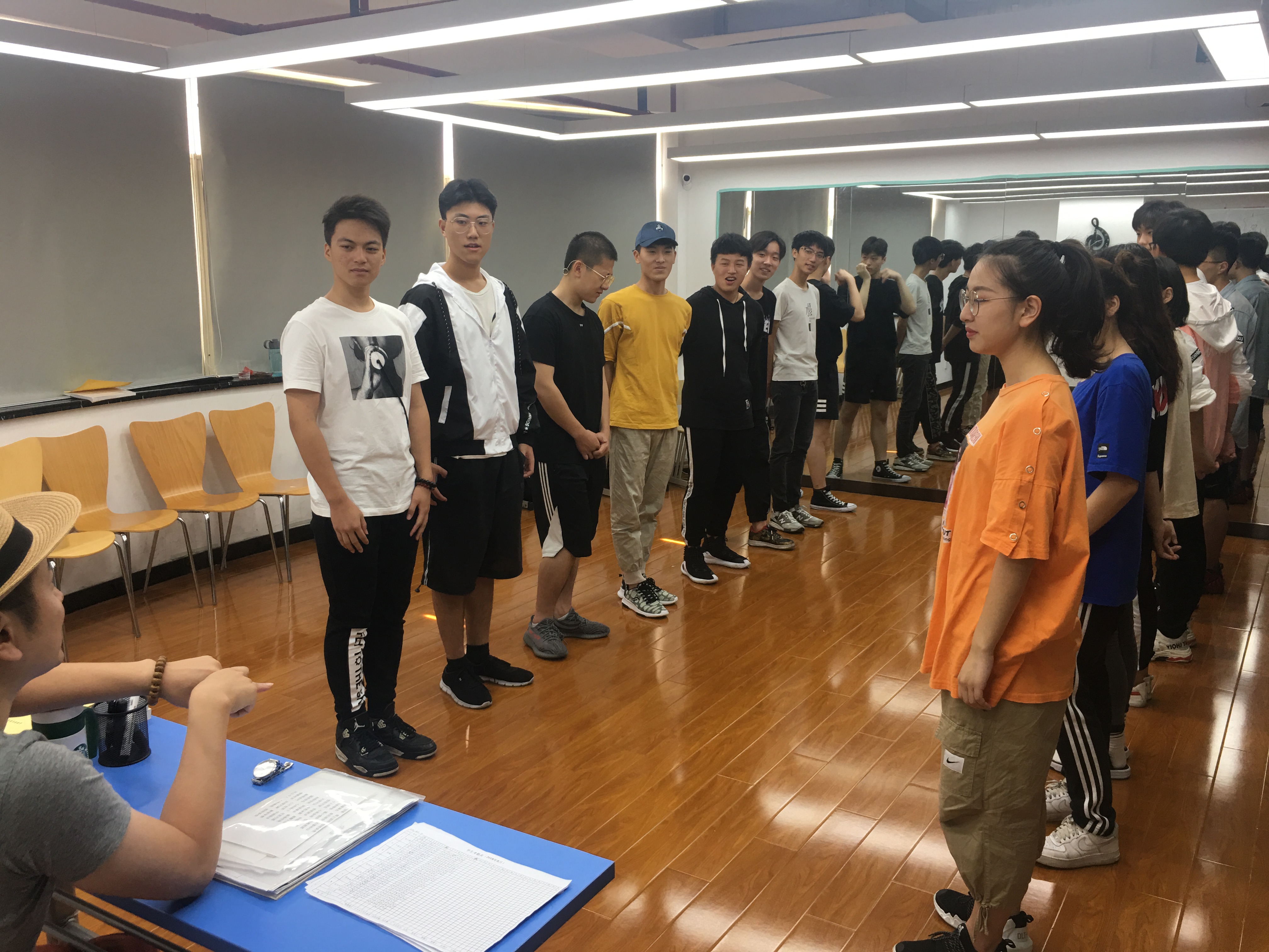 兰州艺考培训哪个学校好_重庆艺考培训学校_培训编导艺考学校