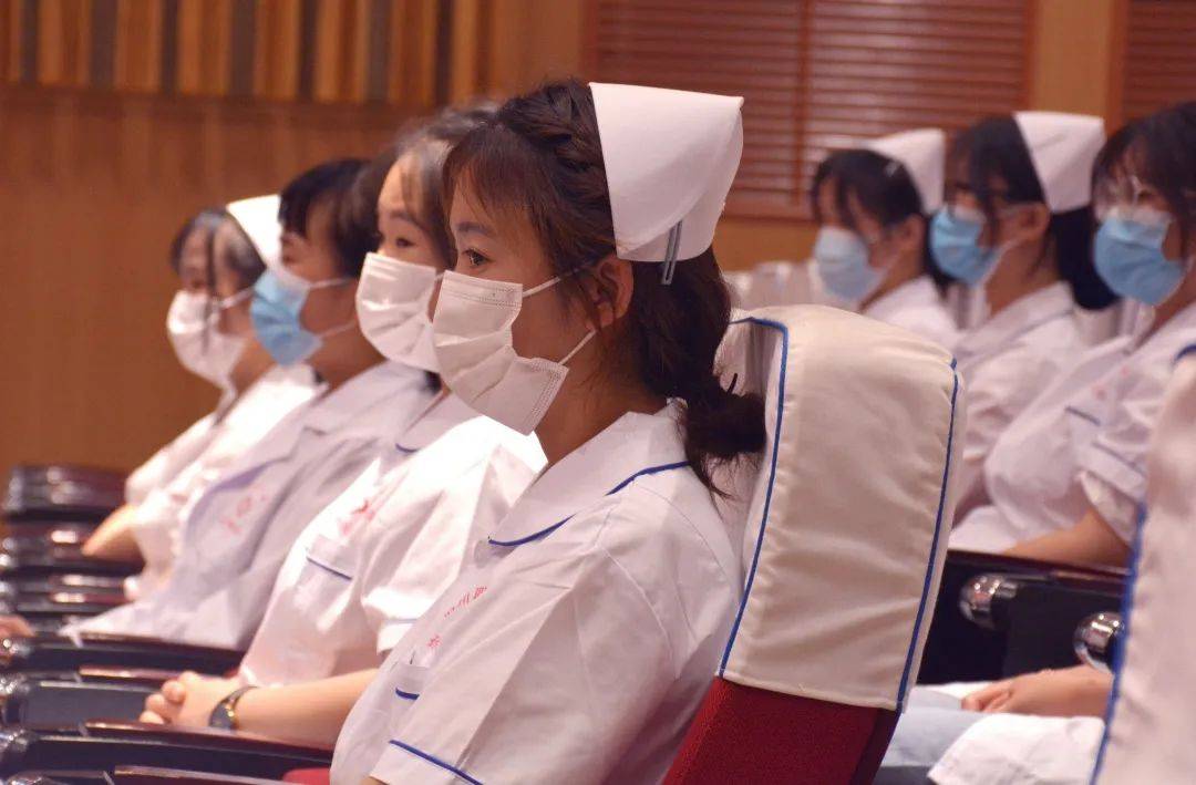 郑州黄河护理职业学院学费_南京医科大学康达学院护理学费_河南黄河水利学院学费