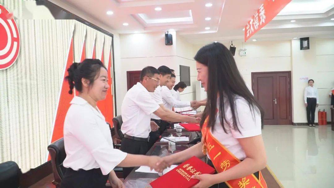 东莞塘厦会计班培训_会计培训班一般多少钱_初级会计班培训网校