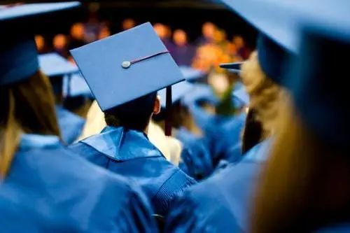 2023武汉大学健康学院_武汉纺织大学外经贸学院贴吧_武汉纺织大学外经贸学院专业