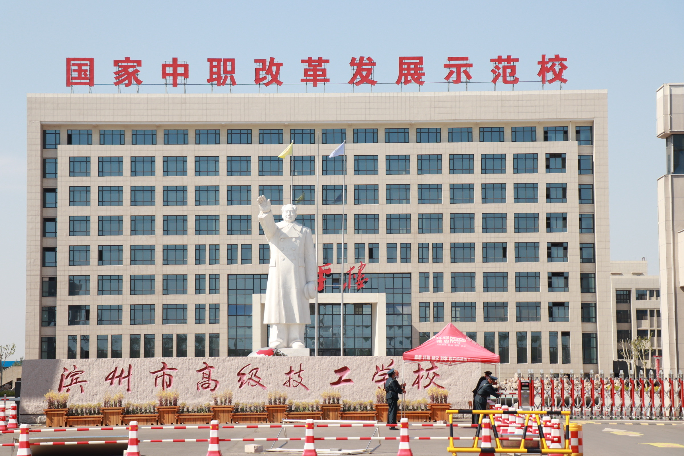 湖南技工证办理_幼师专业学校_湖南猎鹰技工学校