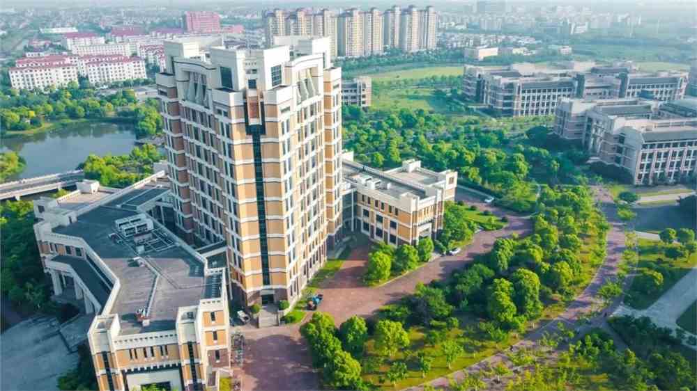 南京中医药大学翰林学院宿舍_南京医科大学翰林学院宿舍_南京中医药大学翰林学院宿舍楼