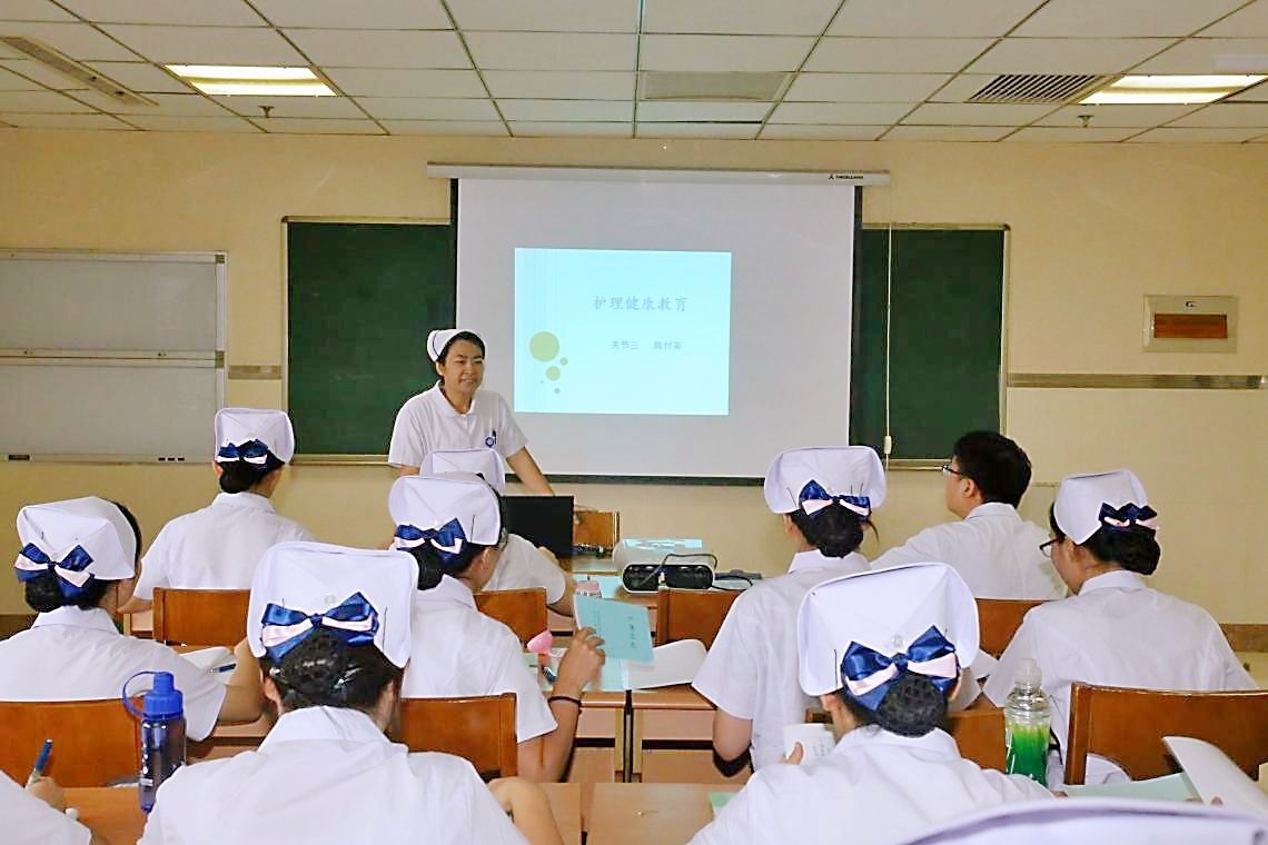 岗位职责护士长_护士长工作责任_护士长工作职责