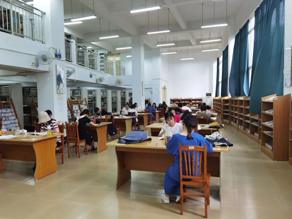 重庆科技学院城市学院_重庆科技学院更名大学2020_重庆大学城市科技学院首页