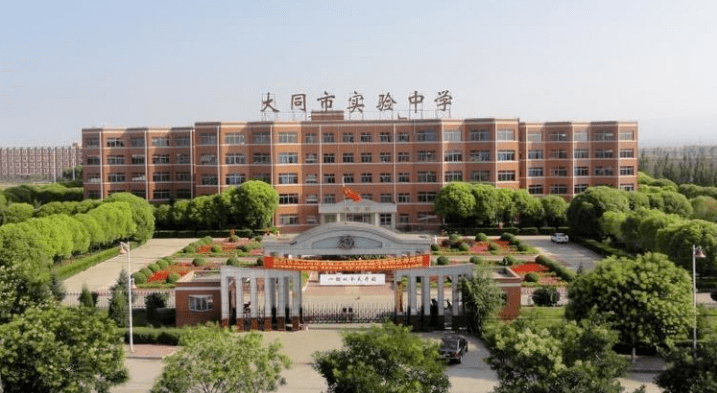 西宁市第二十一中学_青海省西宁市中学_西宁市1中