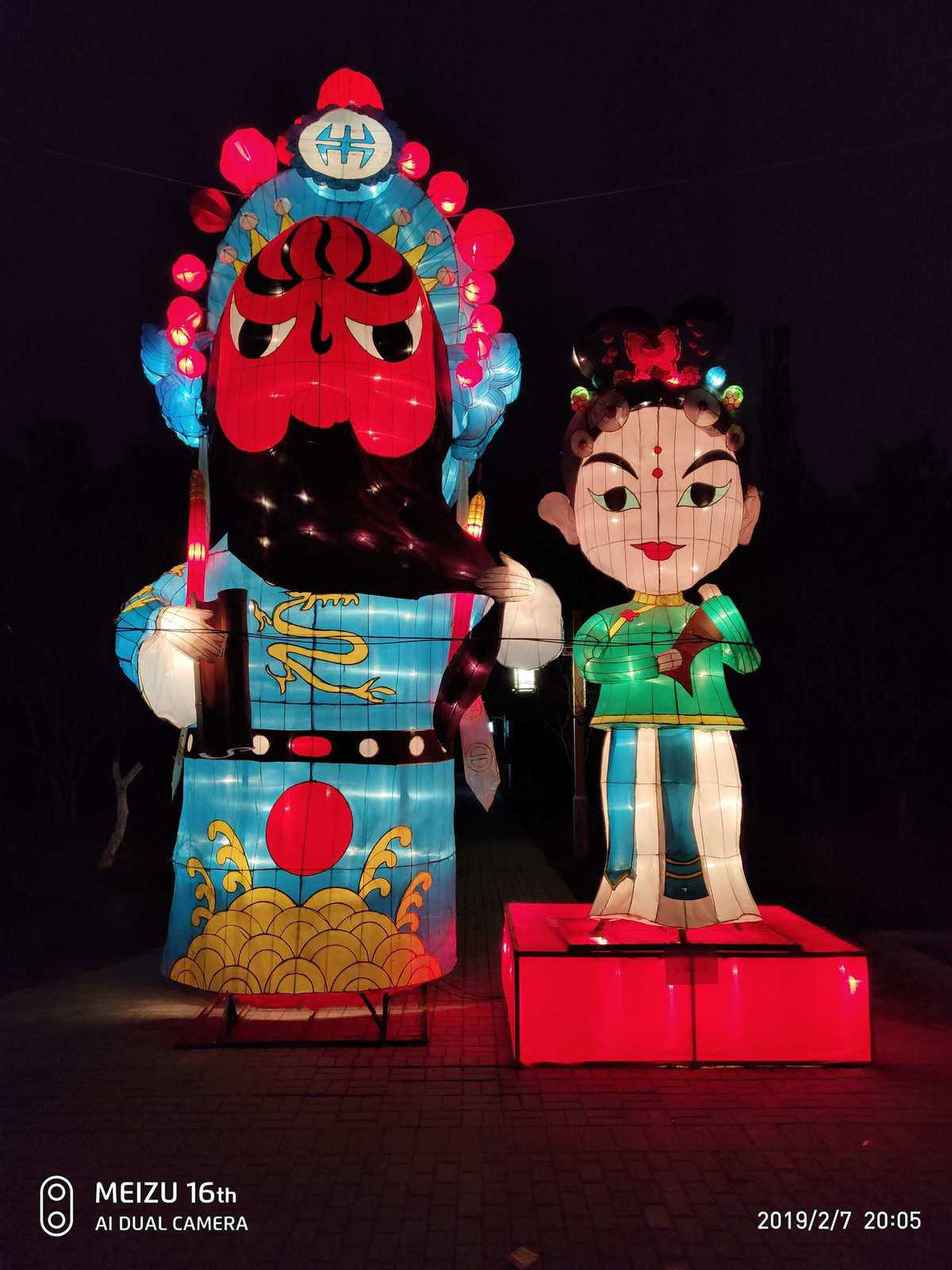 花灯戏的来历_花灯戏是哪个地方的戏曲_花灯戏是我国哪个