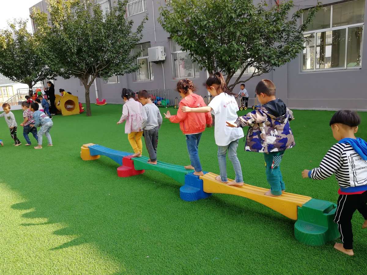 户外园适合音乐幼儿活动有哪些_幼儿园适合户外的音乐_适合幼儿园户外活动的音乐