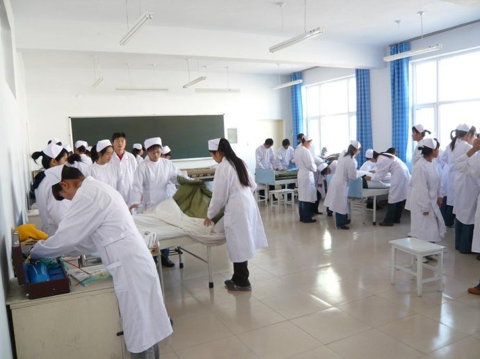 河北联合大学研究生院官网_河北联合大学就业网_河北联合大学现在叫什么