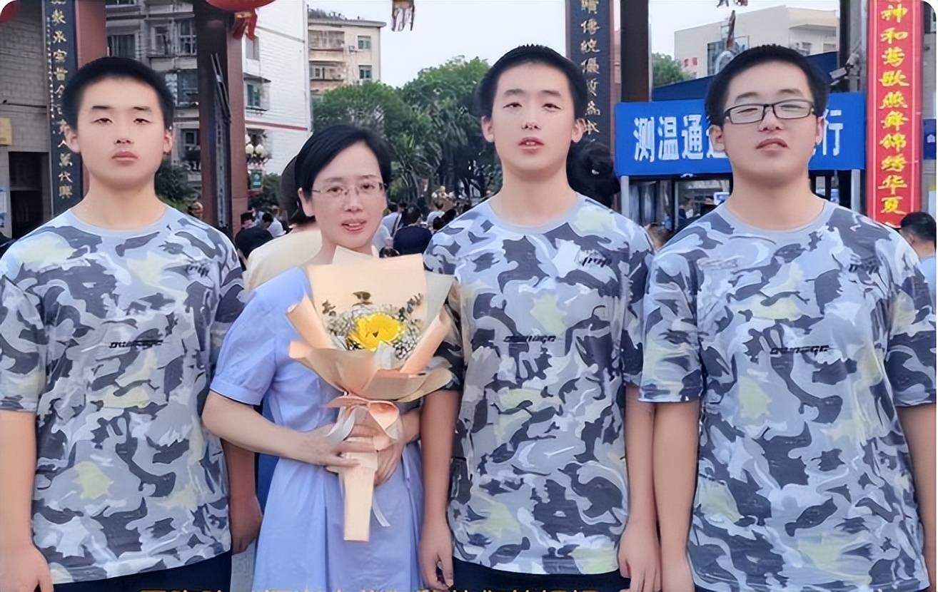 双胞胎兄弟高考分数一样_双胞胎兄弟高考成绩_三胞胎兄弟高考成绩