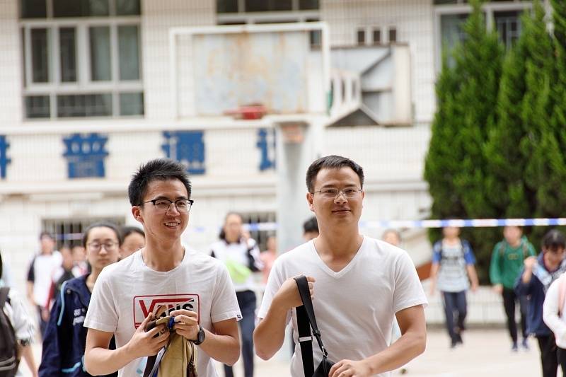 2021年中考襄阳分数线_中考分数线襄阳2021_襄阳中考分数线