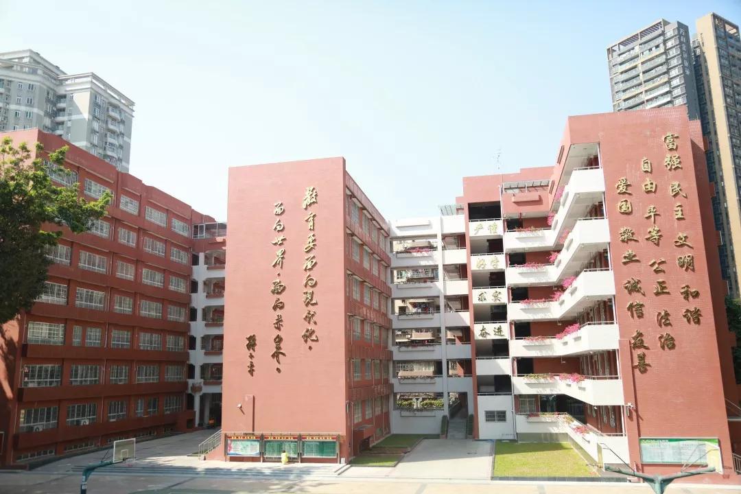 郑州龙湖一中会搬到哪里_郑卅龙湖一中_郑州龙湖一中