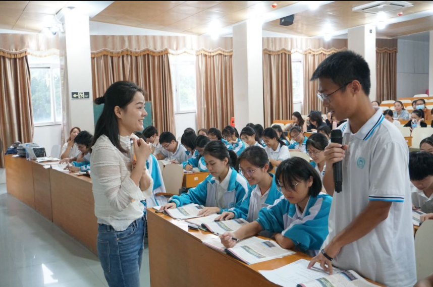 海南信息技术学校电话_海南万和信息职业技术学院_海南万和信息职业学院官网