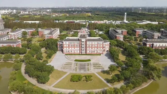 全国大学占地面积排名_占地面积大学排行榜_全国的大学面积排名