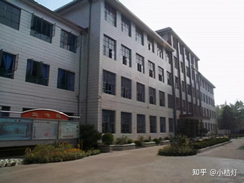 洛阳师范学院专科_洛阳师范学院专科学校_洛阳师范学院有专科生吗