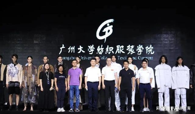普宁华侨中学校门_华侨中学普宁市_普宁华侨中学