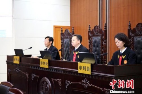 启东中学王生耳朵_启东中学王升_启东中学王生
