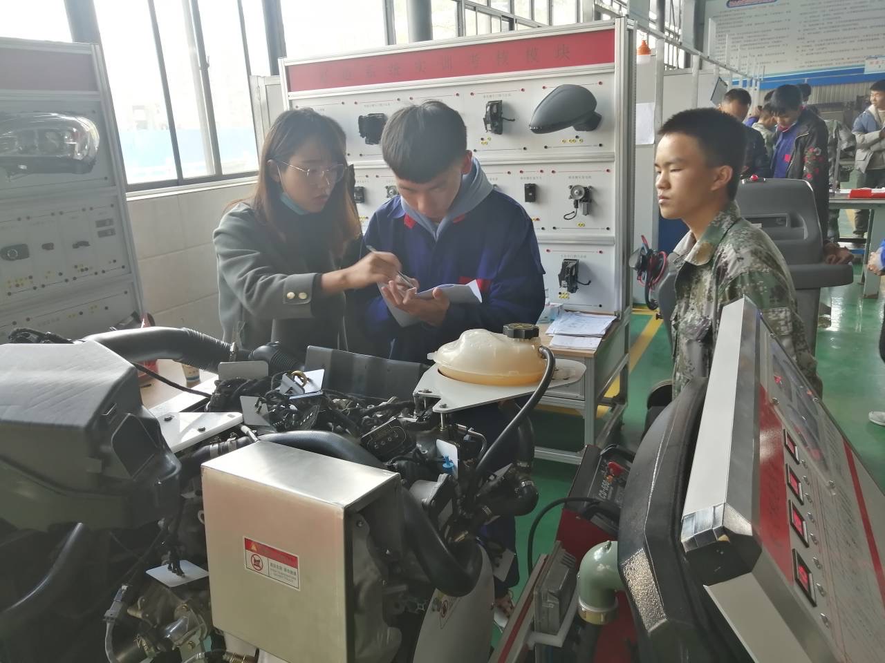 榜排名汽修学校有哪些_汽修学校排名榜_汽修学校排行