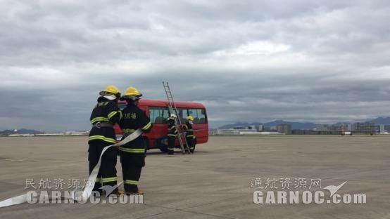 佳木斯机场起火_佳木斯机场大爆炸什么原因_佳木斯机场爆炸事件