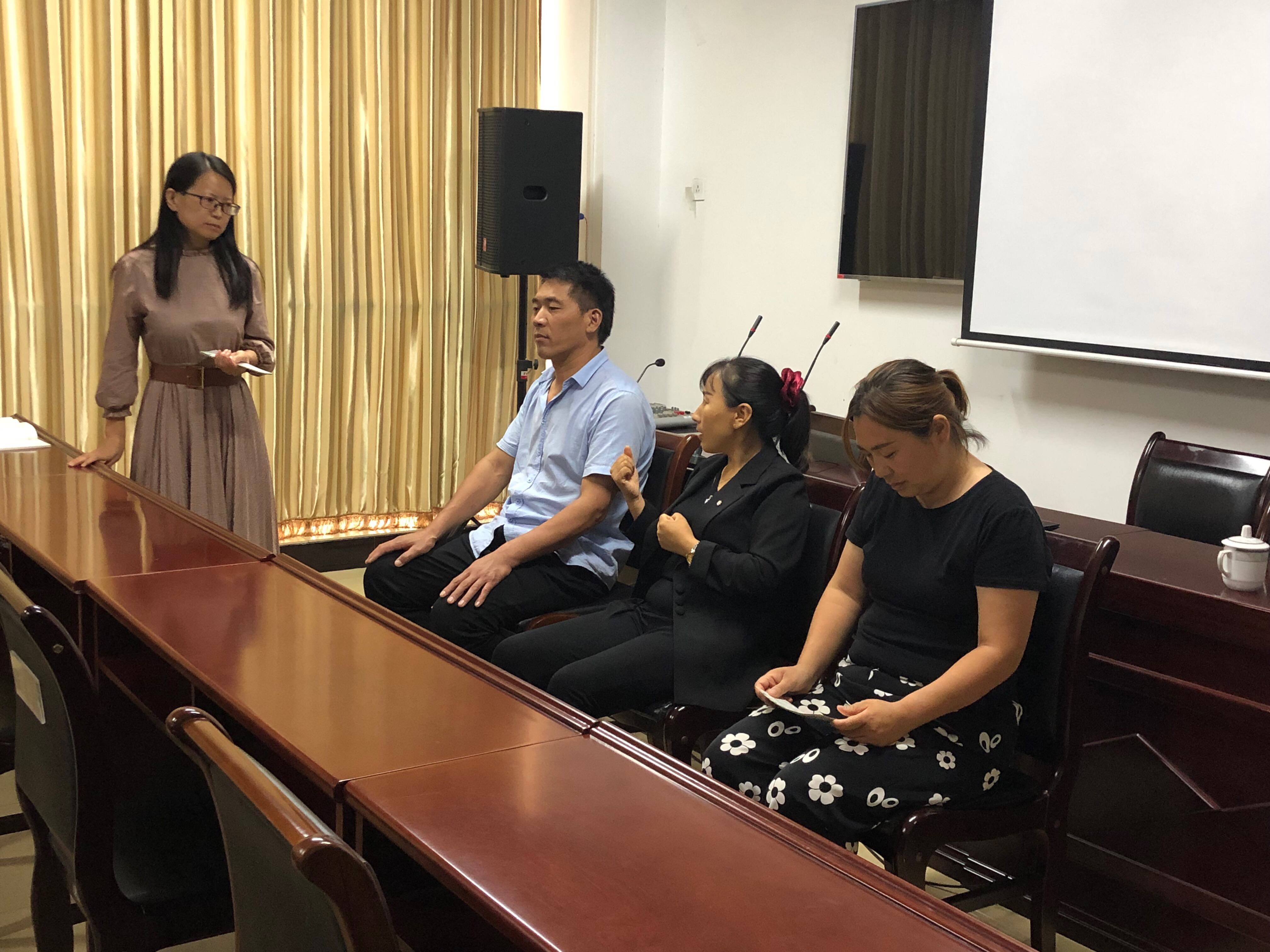 哪里心理咨询师_心理咨询师证书怎么考取_心理咨询师报考条件要求