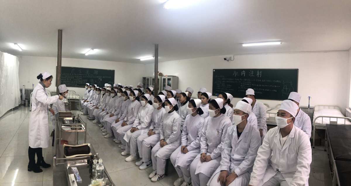 石家庄工商职业学院_石家庄工商学院职业学院_石家庄工商职业技术学院贴吧