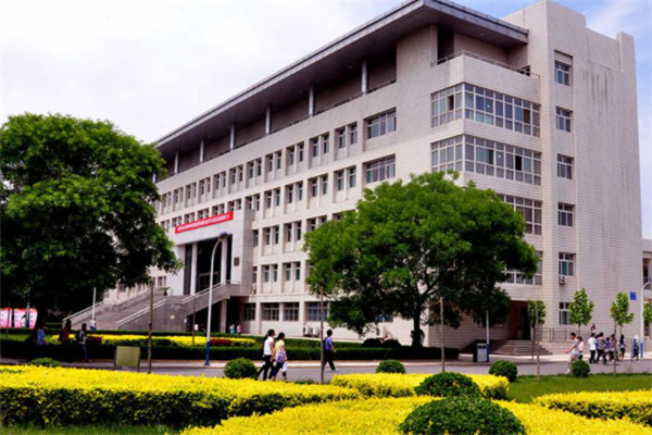 新疆科学院信访办电话_新疆科学信息学院_新疆科信学院
