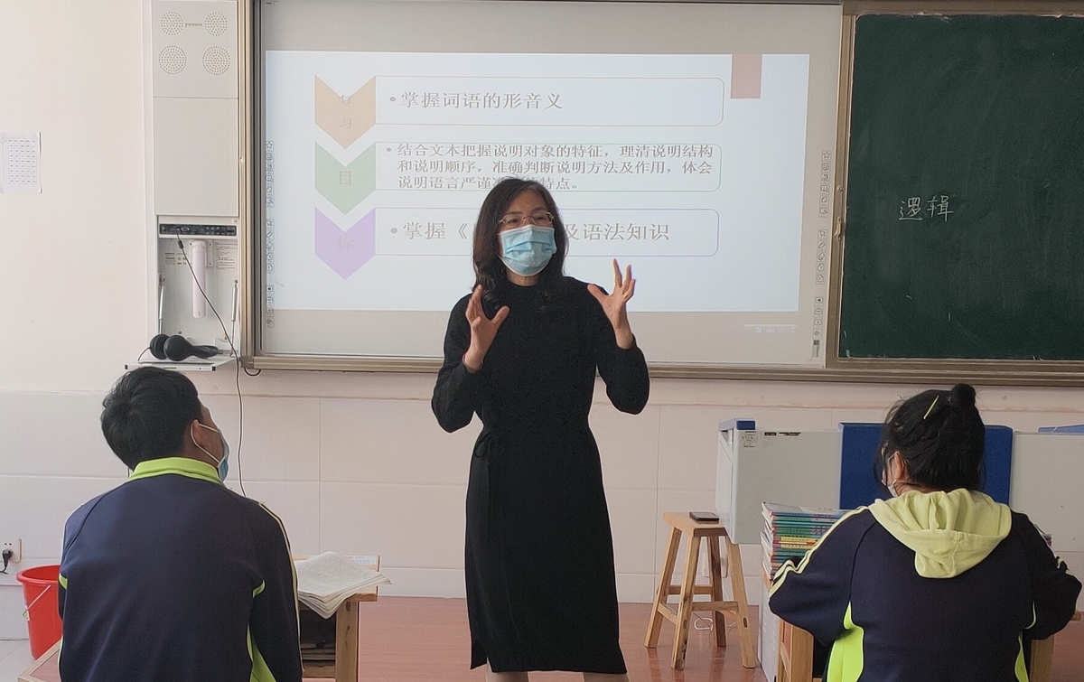 重庆凤鸣山中学招生电话_重庆市凤鸣山中学_重庆凤鸣山中学是怎么分班的