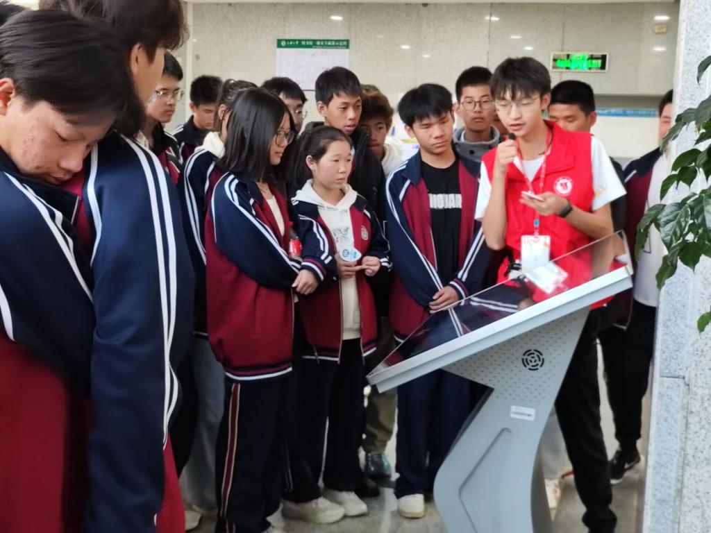 三峡大学科技学院官网登录_三峡大学科技学校教务处官网_三峡大学科技学院教务网