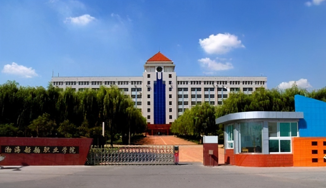 武汉城市职业技术学院_武汉城市职业学院教学楼介绍_武汉城市职业学院学工