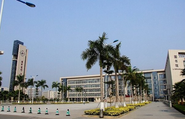 上海师范大学天华学院_上海师范大学天华学院合作办学_上海师范大学天华学院百度贴吧