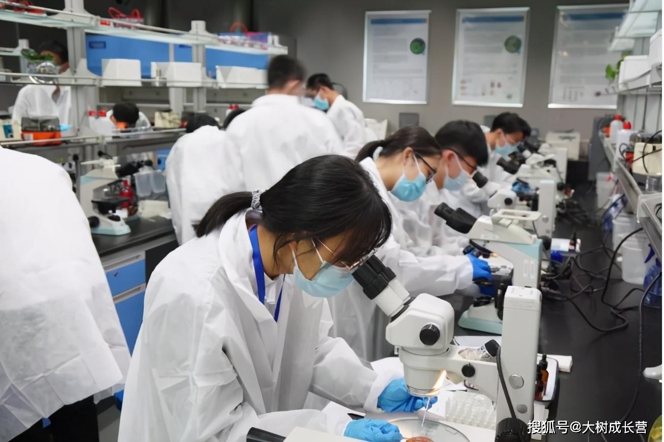 成都工业排名学院有哪些_成都工业学院排名全国排名多少_成都工业学院排名