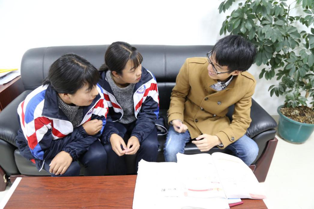 重庆中考成绩查询软件_中考成绩查询系统入口官网重庆_重庆市中考成绩查询