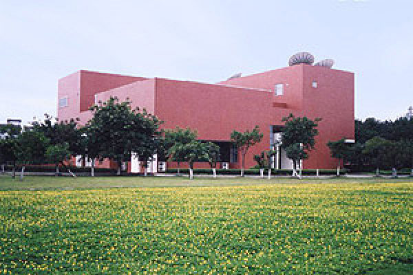 电子科技大学中山学院学费_电子科技中山学院学费多少_中山市电子科技大学学费