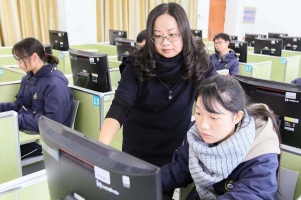 西安计算机培训学校_西安雁塔尚学堂计算机学校_西安市计算机专业学校