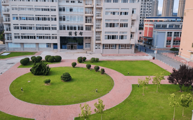 大连商务职业学院专业介绍_大连商务职业学院_大连商务职业学院是大专吗