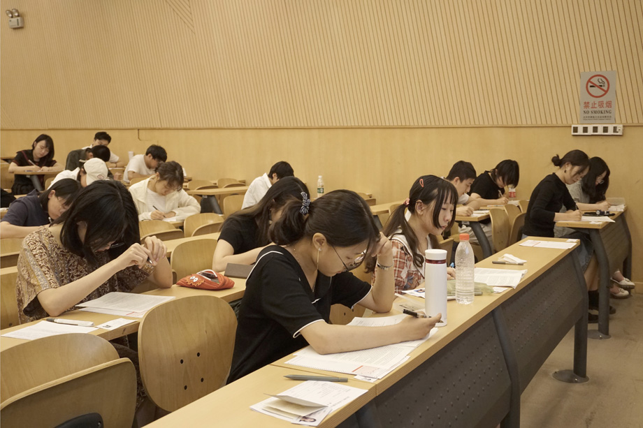 中考考生考试时要注意的事项_事项中招考试注意什么_中招考试注意事项