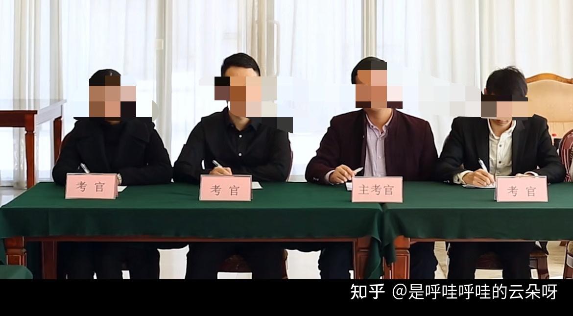 单招面试介绍范文_单招面试自我介绍稿子_面试单招介绍稿子怎么写
