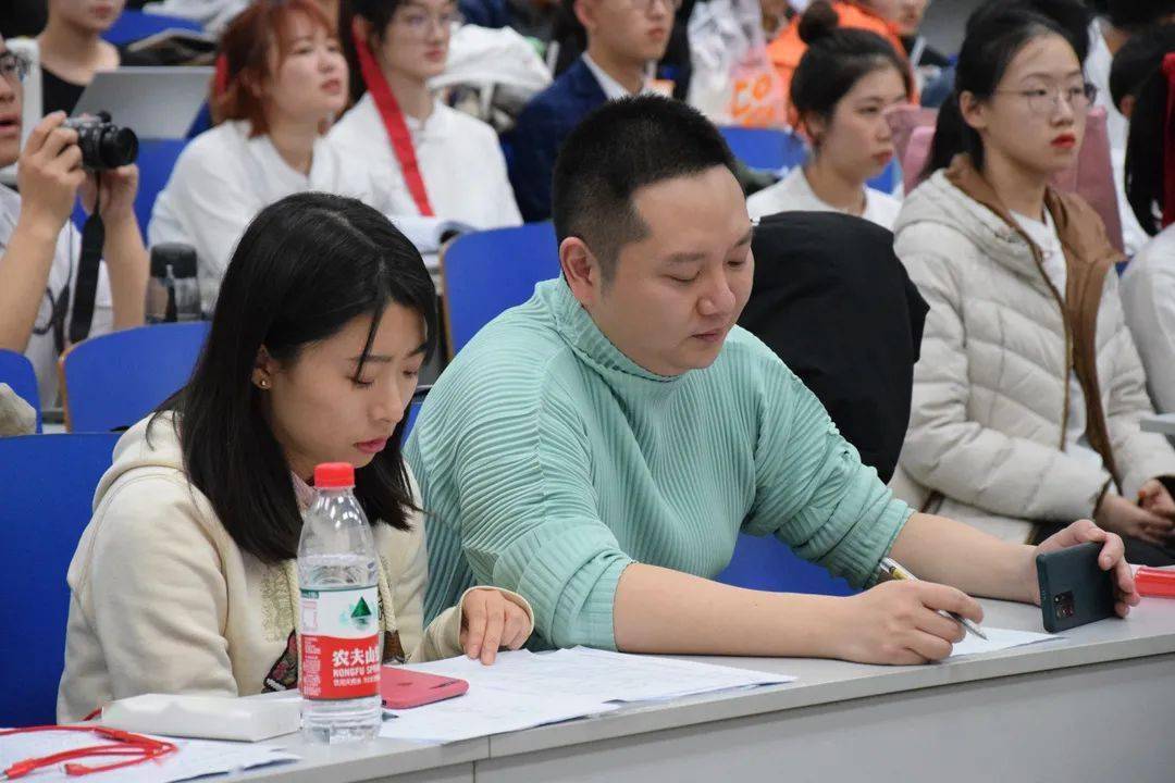 河南高考艺术生报考时间_河南省高考2024艺术类考试时间_河南高考艺术生考试时间