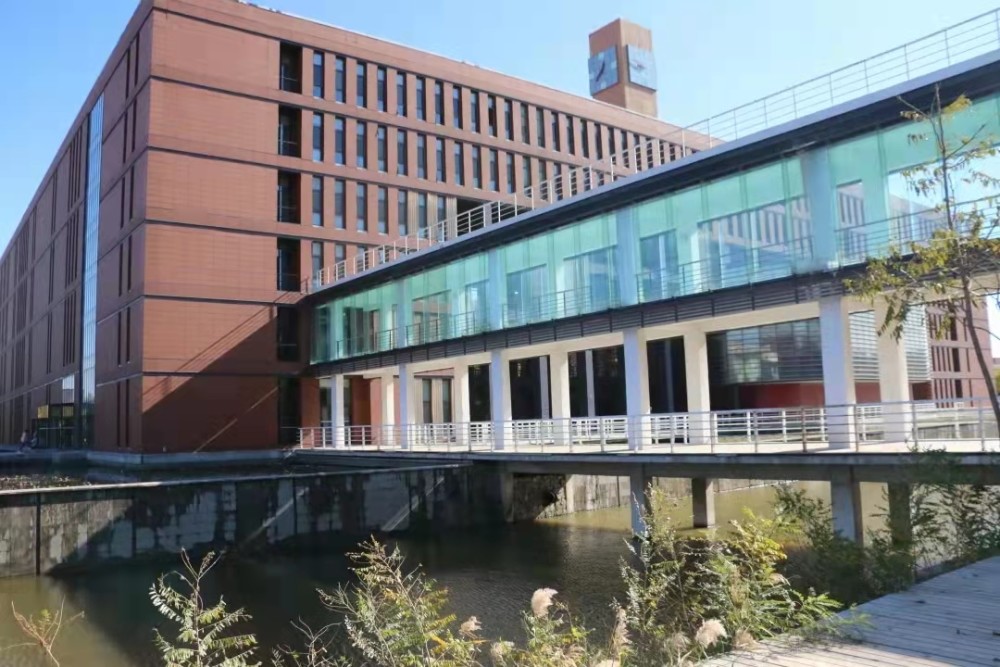 大连理工学院城市学院学费多少_大连理工大学城市学院更名_大连理工城市学院多贵