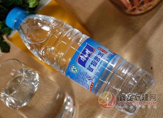 康师傅矿泉水广告_康师傅矿泉水宣传语_康师傅矿泉水广告词解说