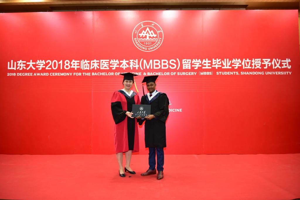 军医大学的录取分数_各个军医大学录取分数线_军医大学录取分数线