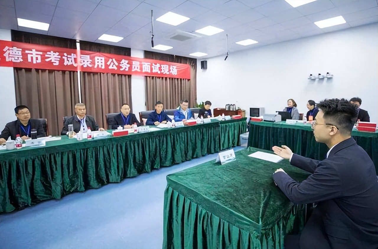 绵阳三诊语文试卷_绵阳一诊语文_语文绵阳一诊答案