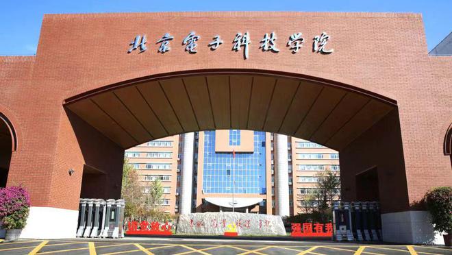 西安的大学的分数线_西安各种大学分数线_西安大学分数线