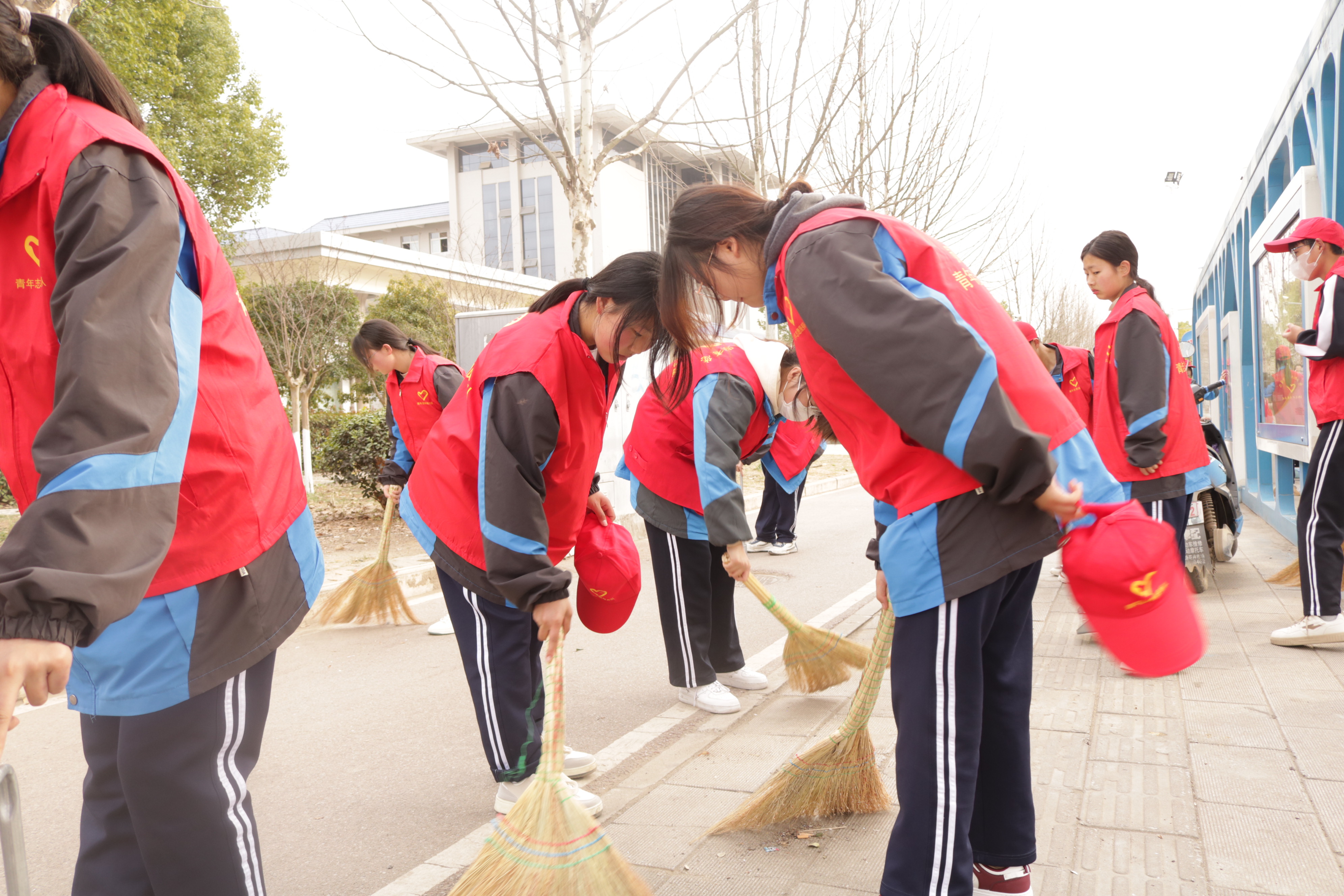 上塘城关中学_上塘城关中学有分重点班吗_上塘镇城关中学