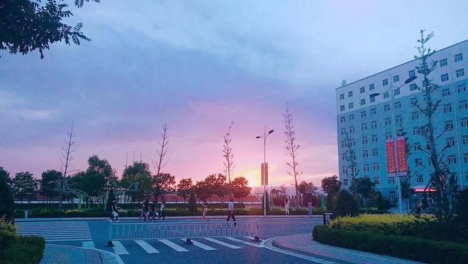 山西应用科技学院地址_山西应用科技学院办学定位_山西应用科技学院院系