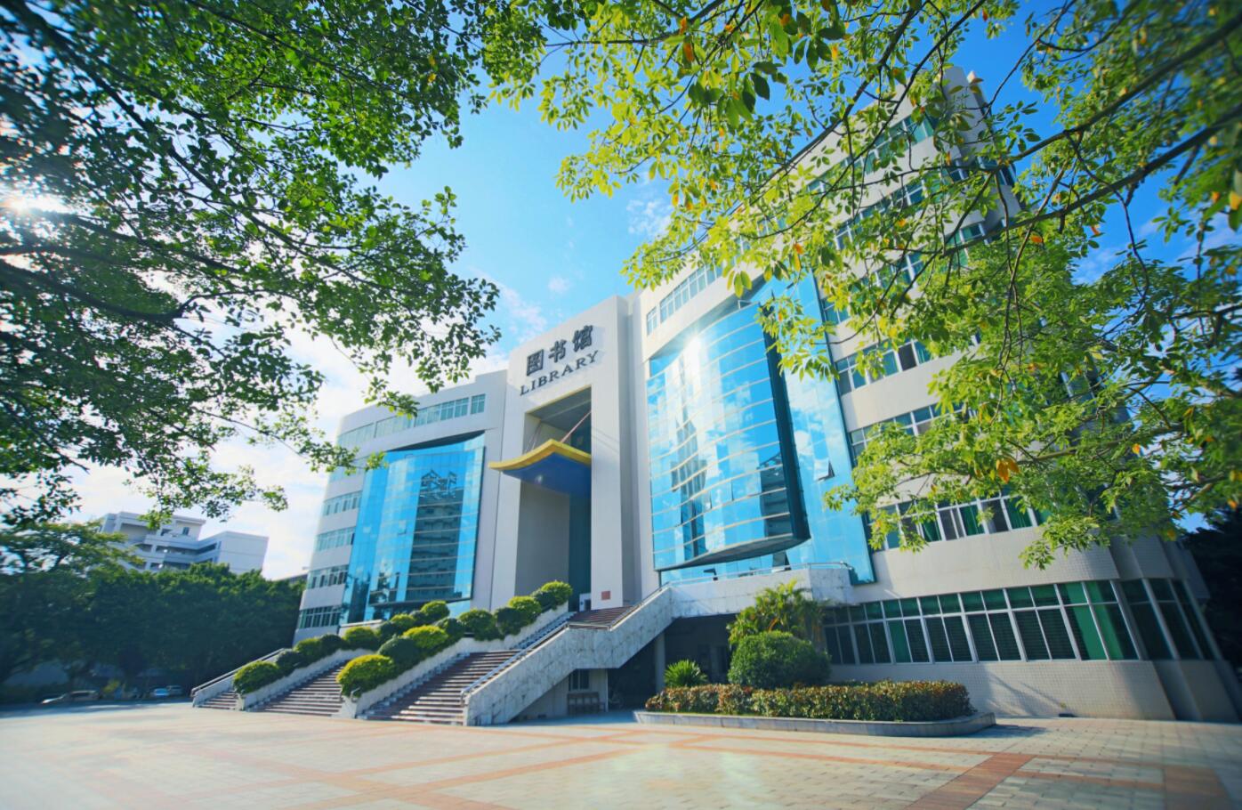 广东石油化工学院热门专业_广东石油化工学院专业_广东石油化工学院专业目录