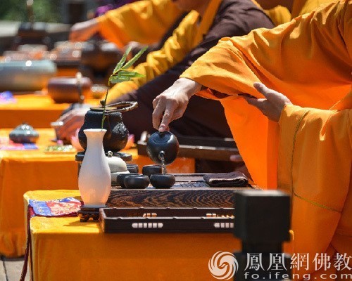禁止圣诞节活动是真的吗_中国圣诞节被禁止_中国出台圣诞节禁令