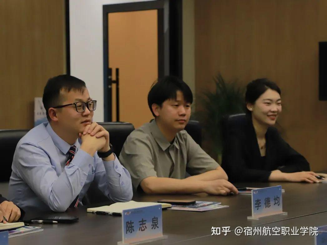 成都艺术学院大学官网_成都艺术职业大学学生处_成都艺术职业学院主页