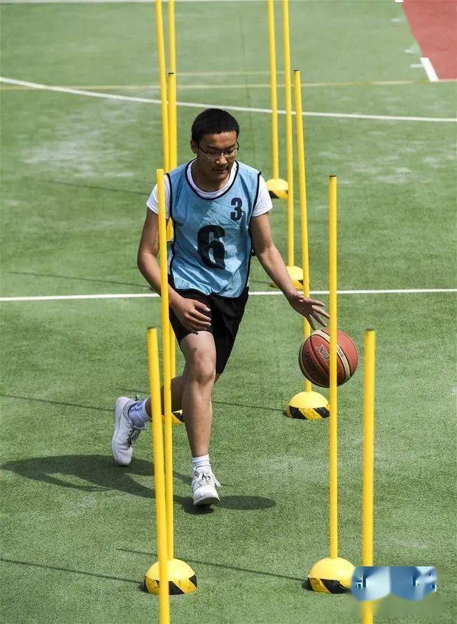 21年高考甘肃状元_2024年甘肃高考状元_甘肃2821高考状元